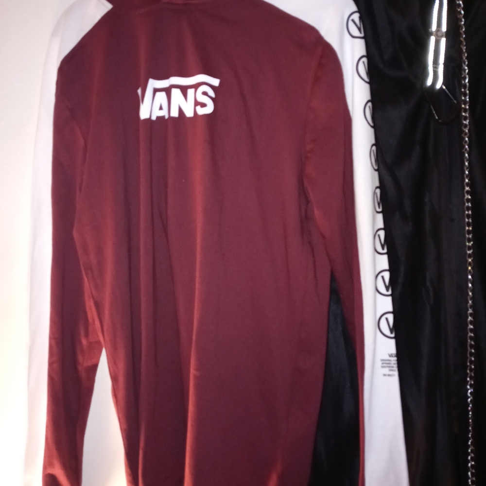 Van long sleeve woth hoodie